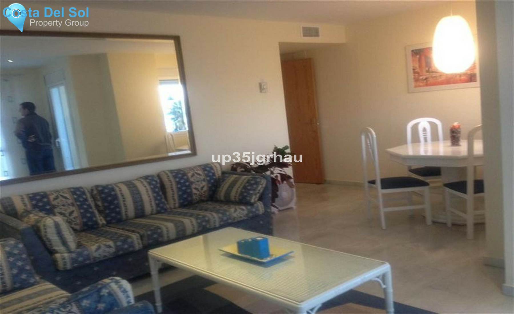 Middle Floor Apartment in Estepona-1367739