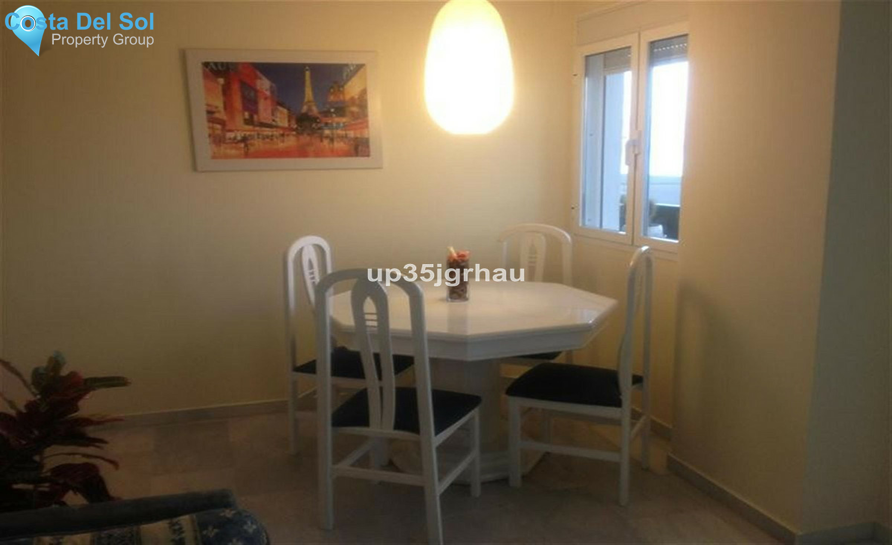 Middle Floor Apartment in Estepona-1367741