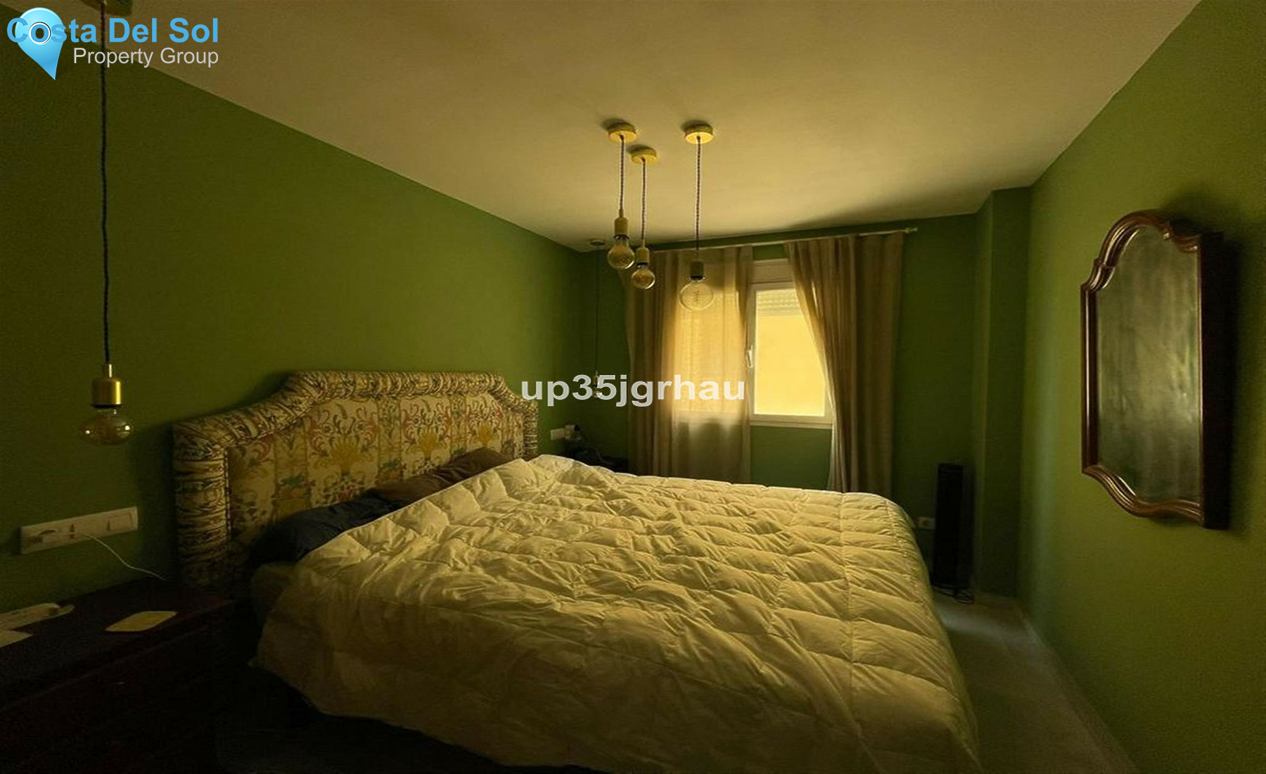 Middle Floor Apartment in Estepona-1367728