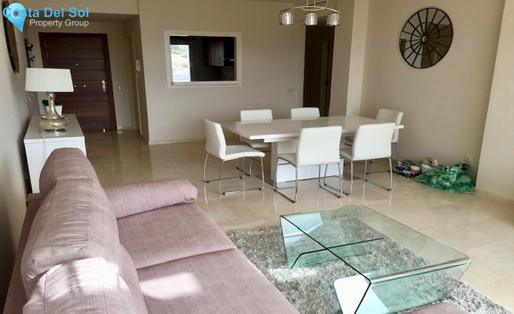 Middle Floor Apartment in Estepona-1385501