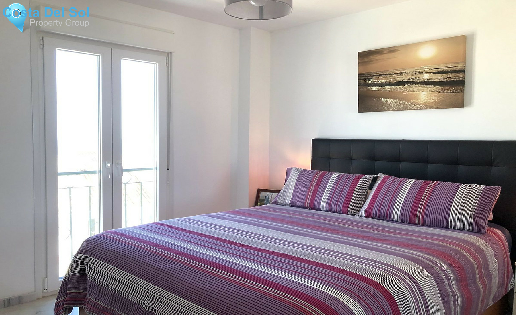 Middle Floor Apartment in Estepona-1402186