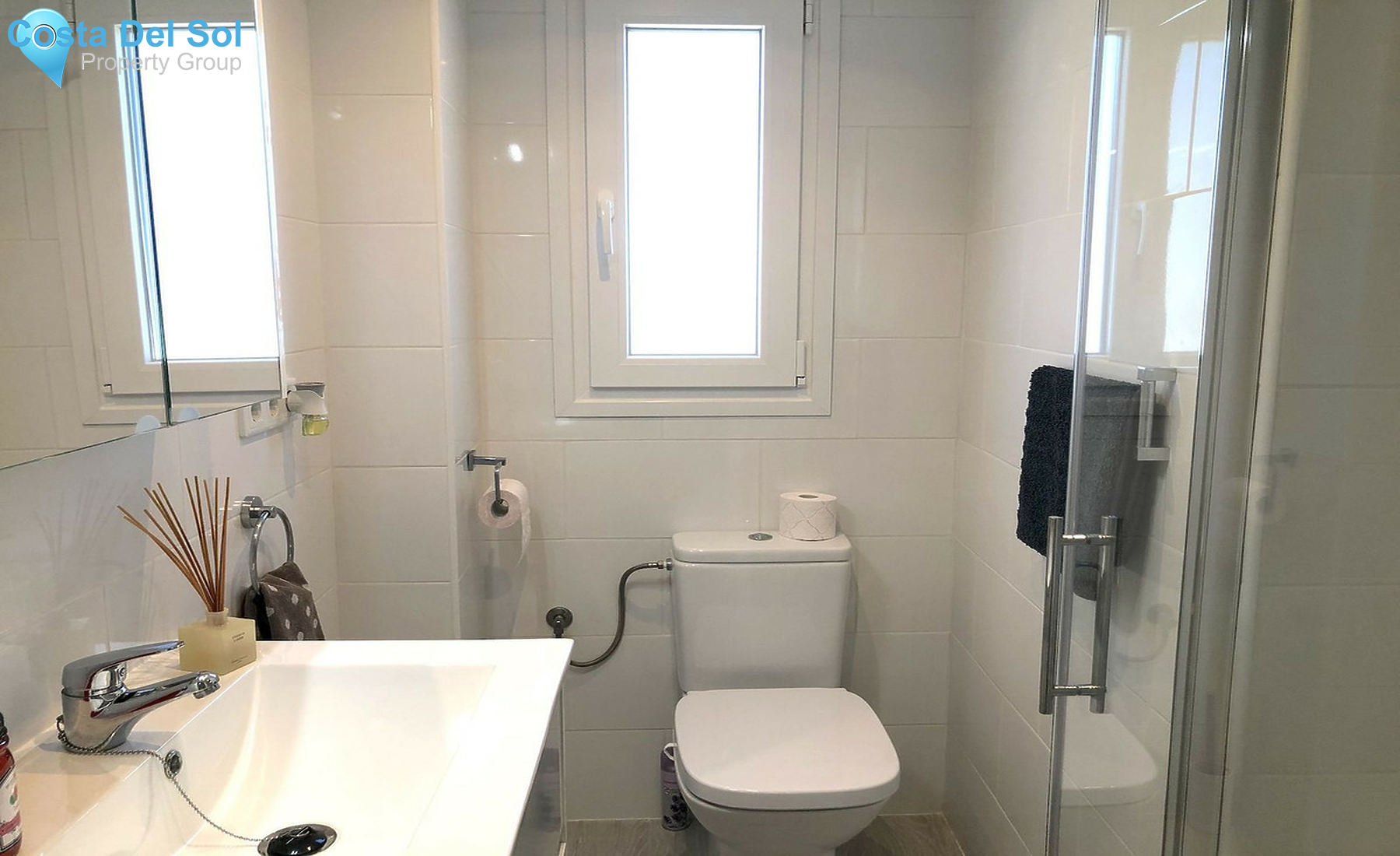 Middle Floor Apartment in Estepona-1402192