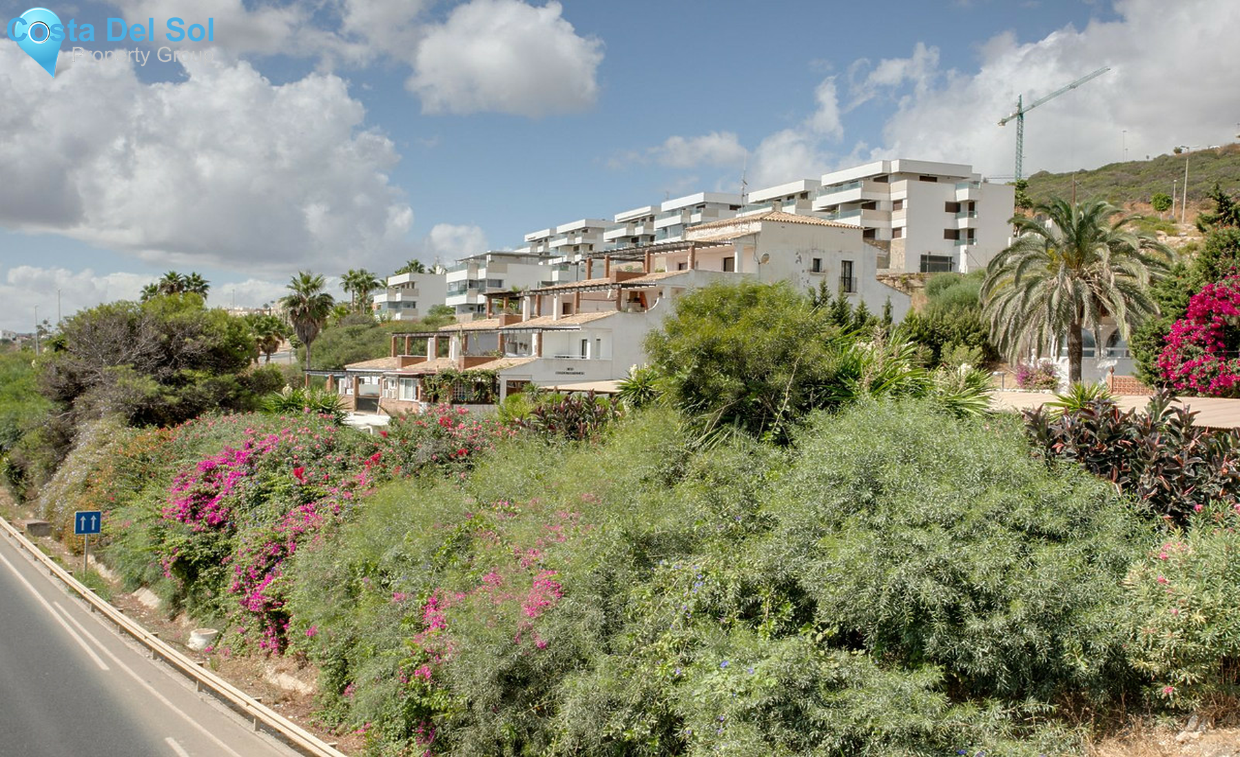 Middle Floor Apartment in Estepona