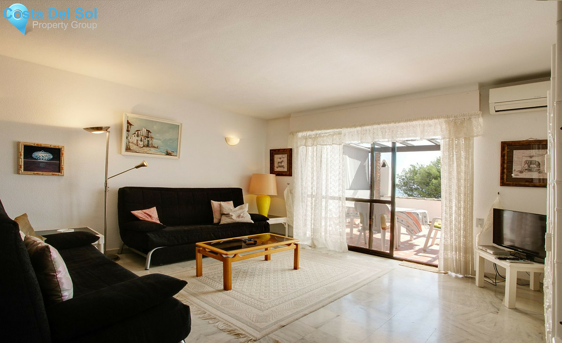 Middle Floor Apartment in Estepona-1405258