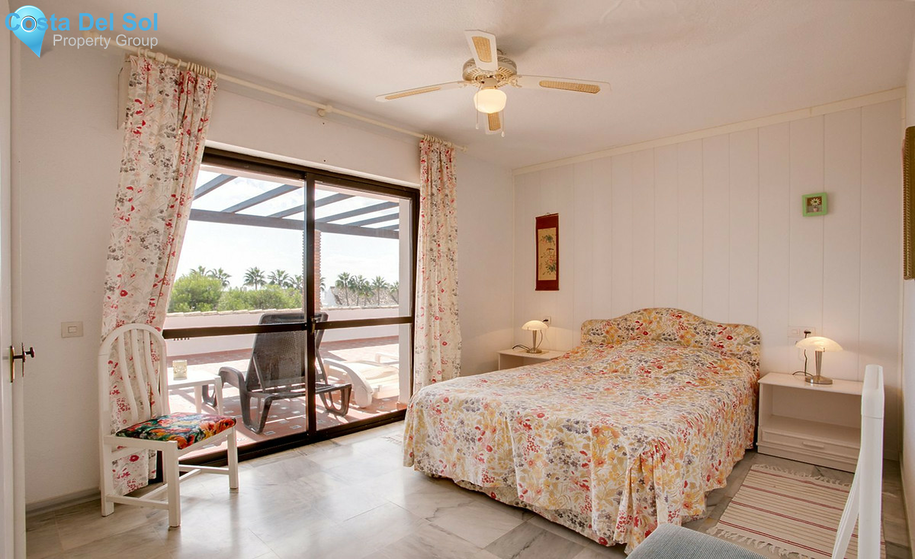 Middle Floor Apartment in Estepona-1405260