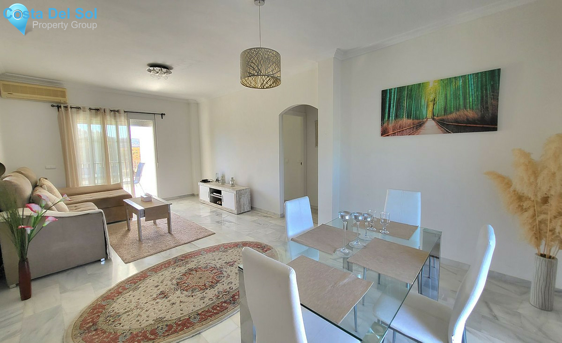Middle Floor Apartment in Estepona-1406888