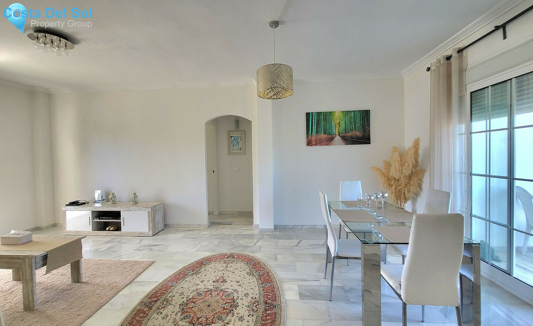 Middle Floor Apartment in Estepona-1406891