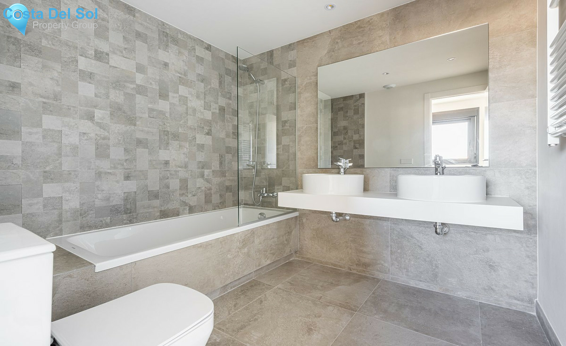 Middle Floor Apartment in Estepona-1407961