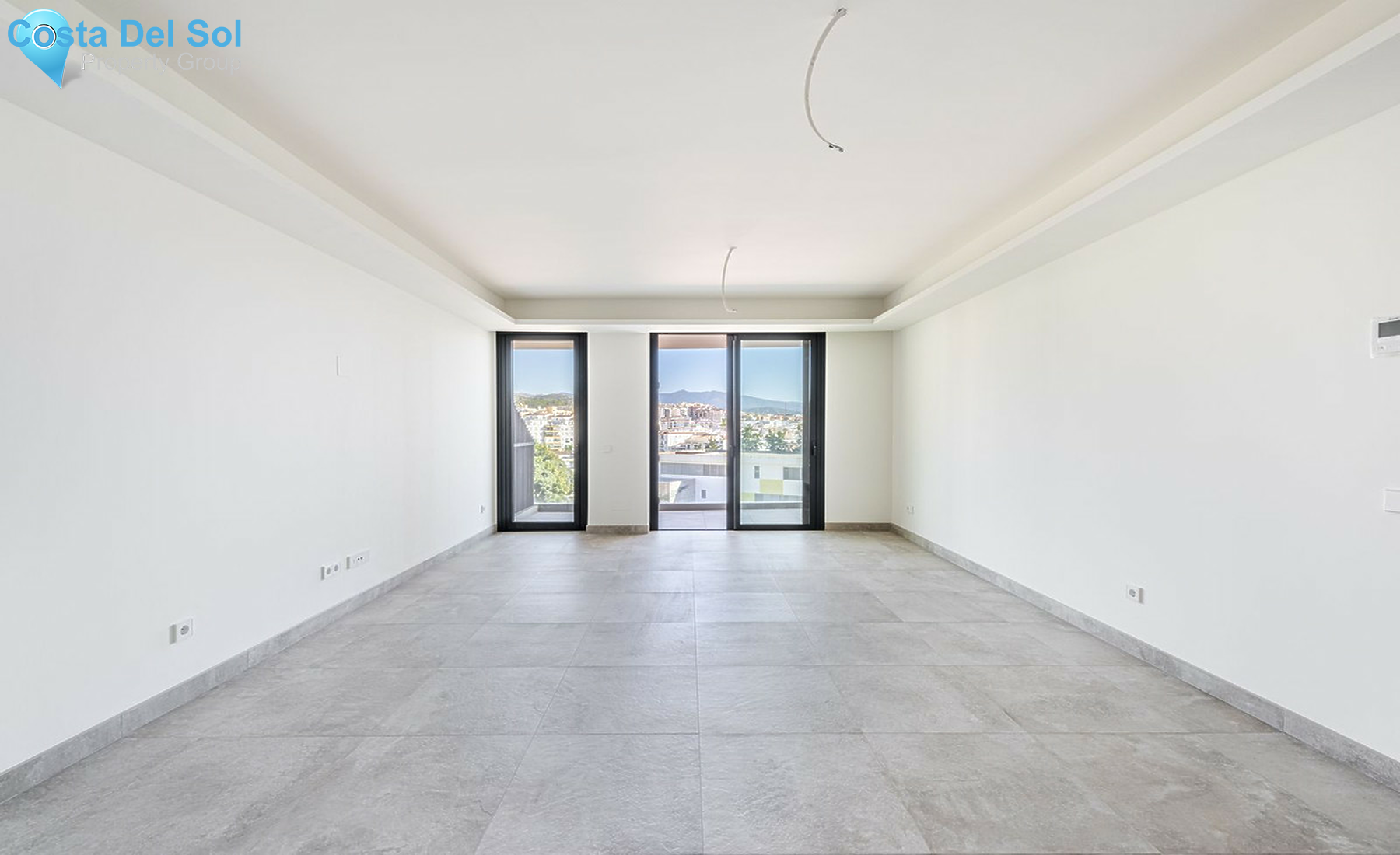 Middle Floor Apartment in Estepona-1407954