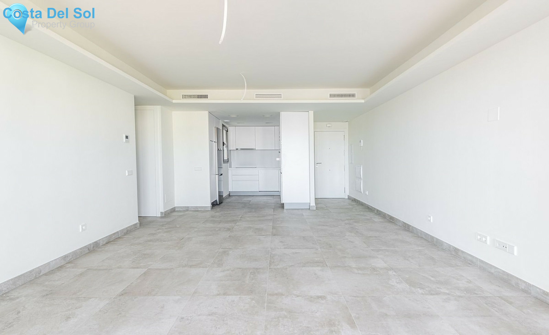 Middle Floor Apartment in Estepona-1407955
