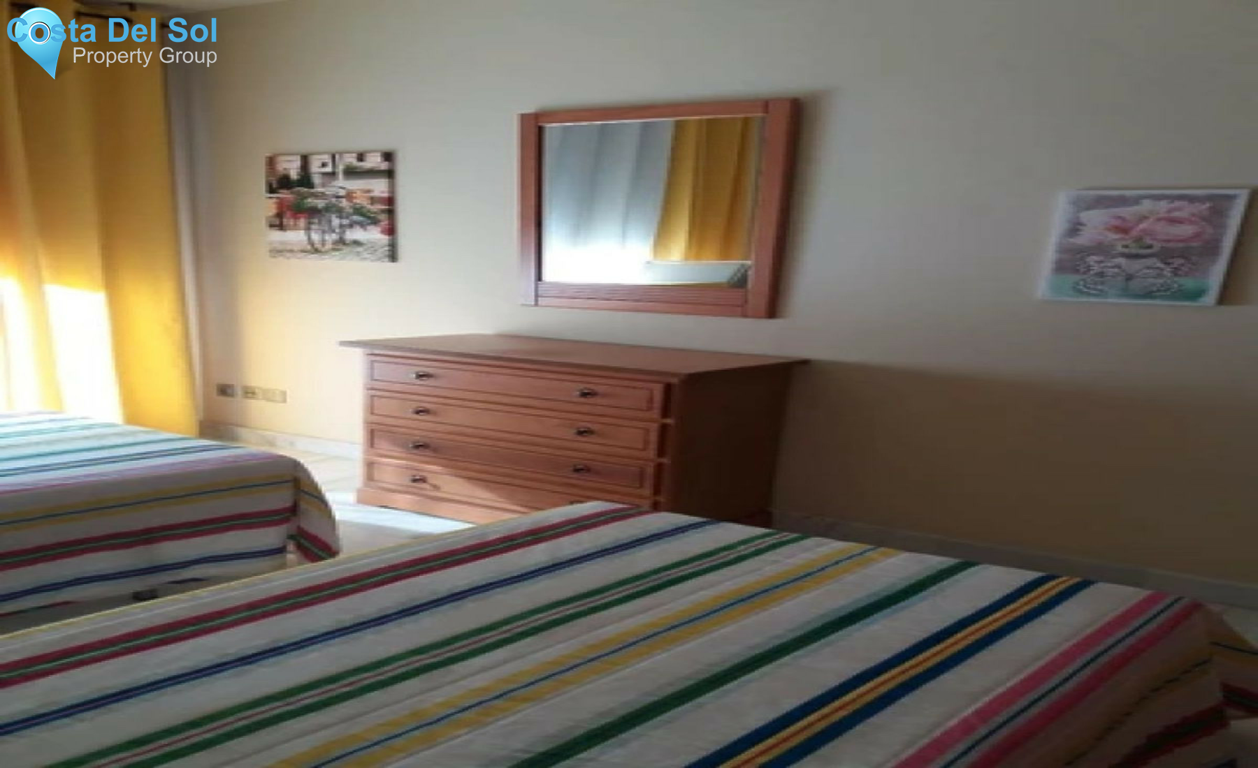 Middle Floor Apartment in Estepona