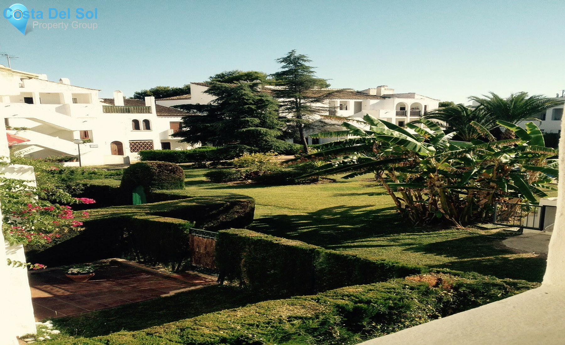 Middle Floor Apartment in Estepona-1413957