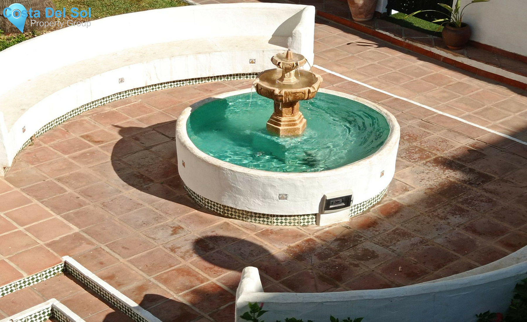 Middle Floor Apartment in Estepona