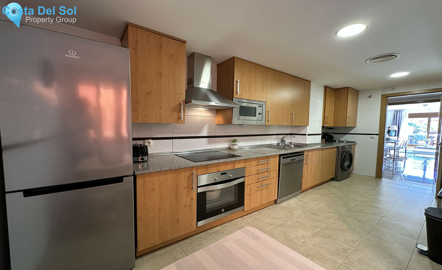 Middle Floor Apartment in Estepona-1434578
