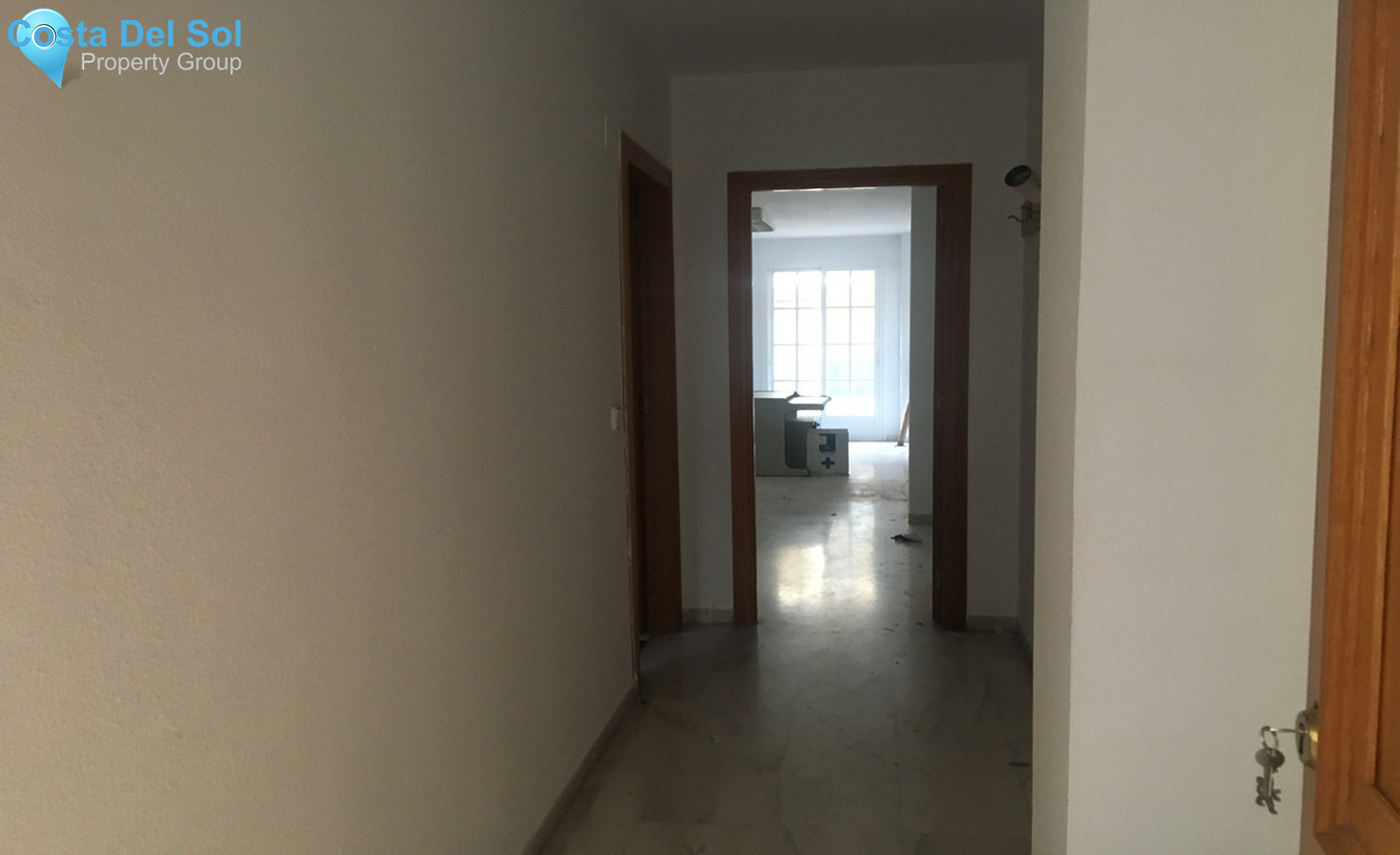 Middle Floor Apartment in Estepona-1450752