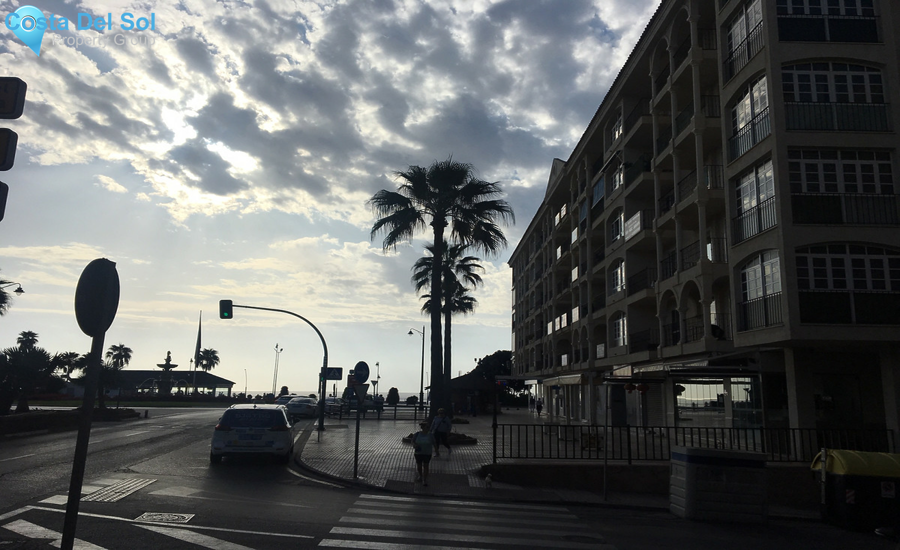 Middle Floor Apartment in Estepona-1450755