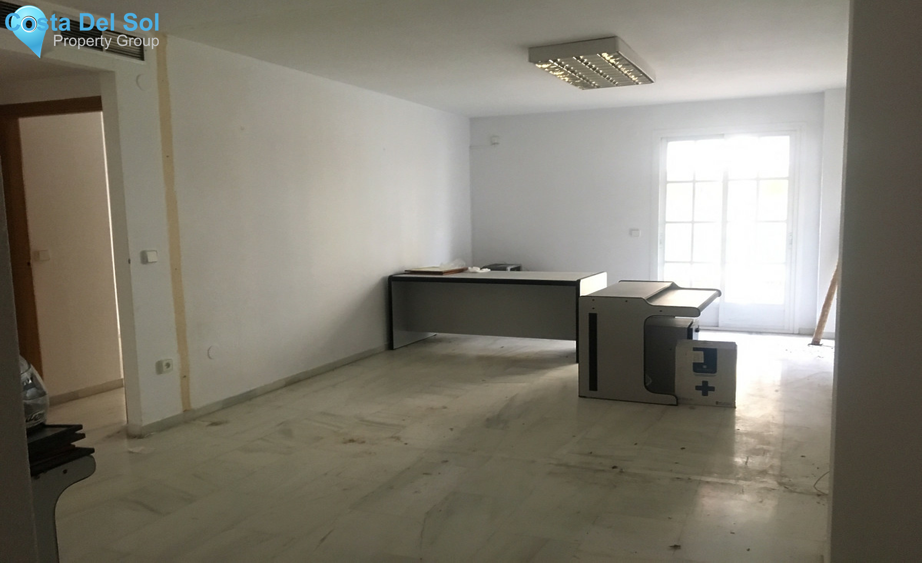 Middle Floor Apartment in Estepona-1450744