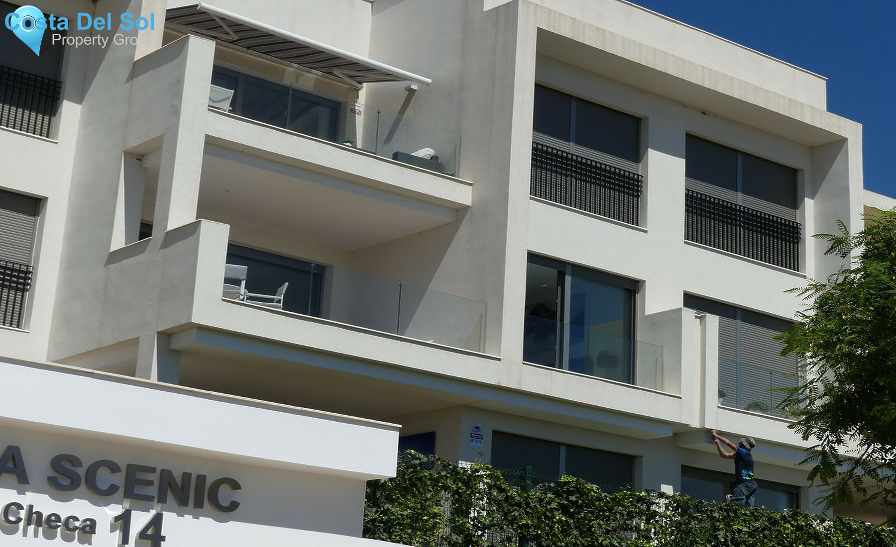 Middle Floor Apartment in Estepona-1460521