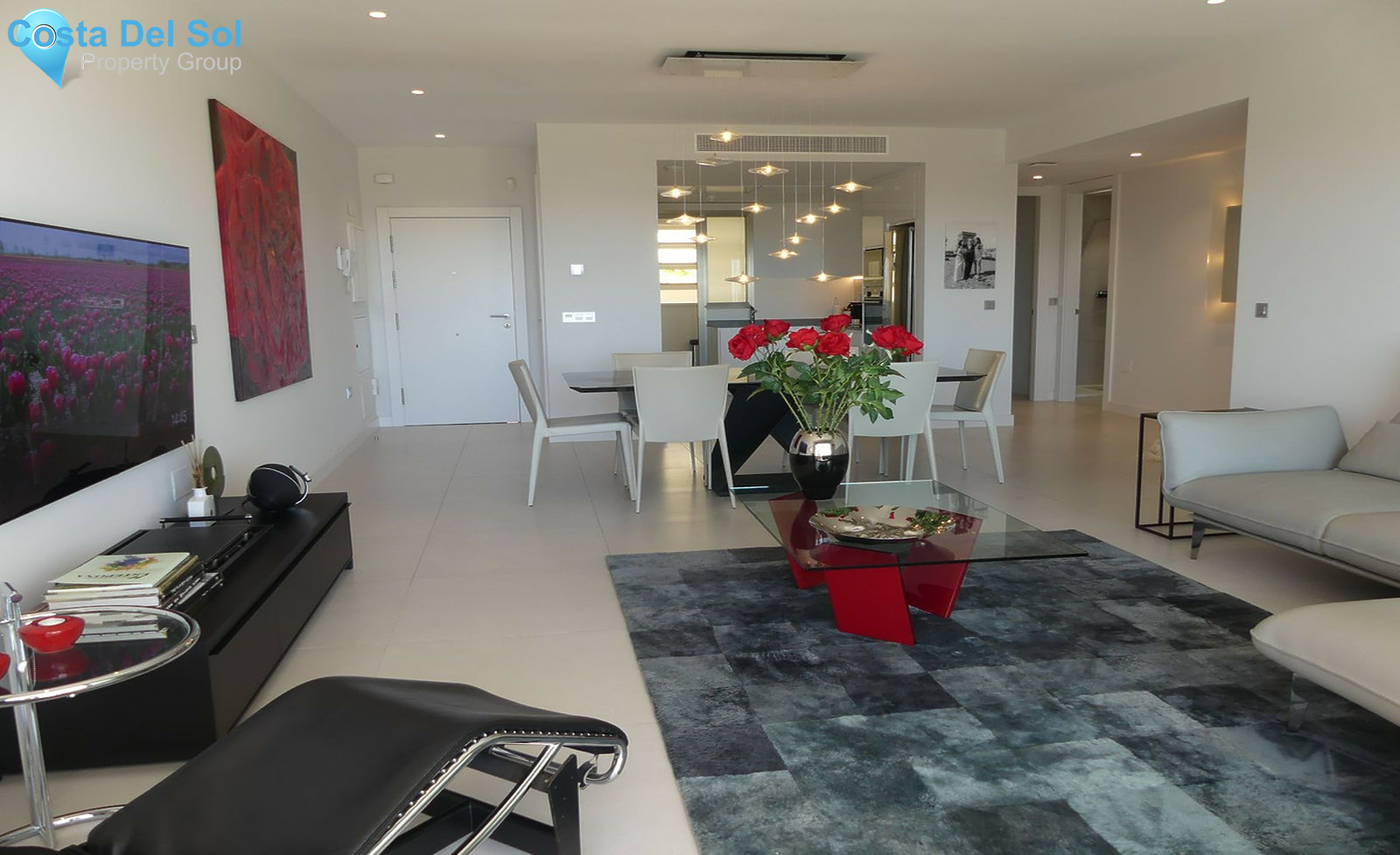 Middle Floor Apartment in Estepona-1460528