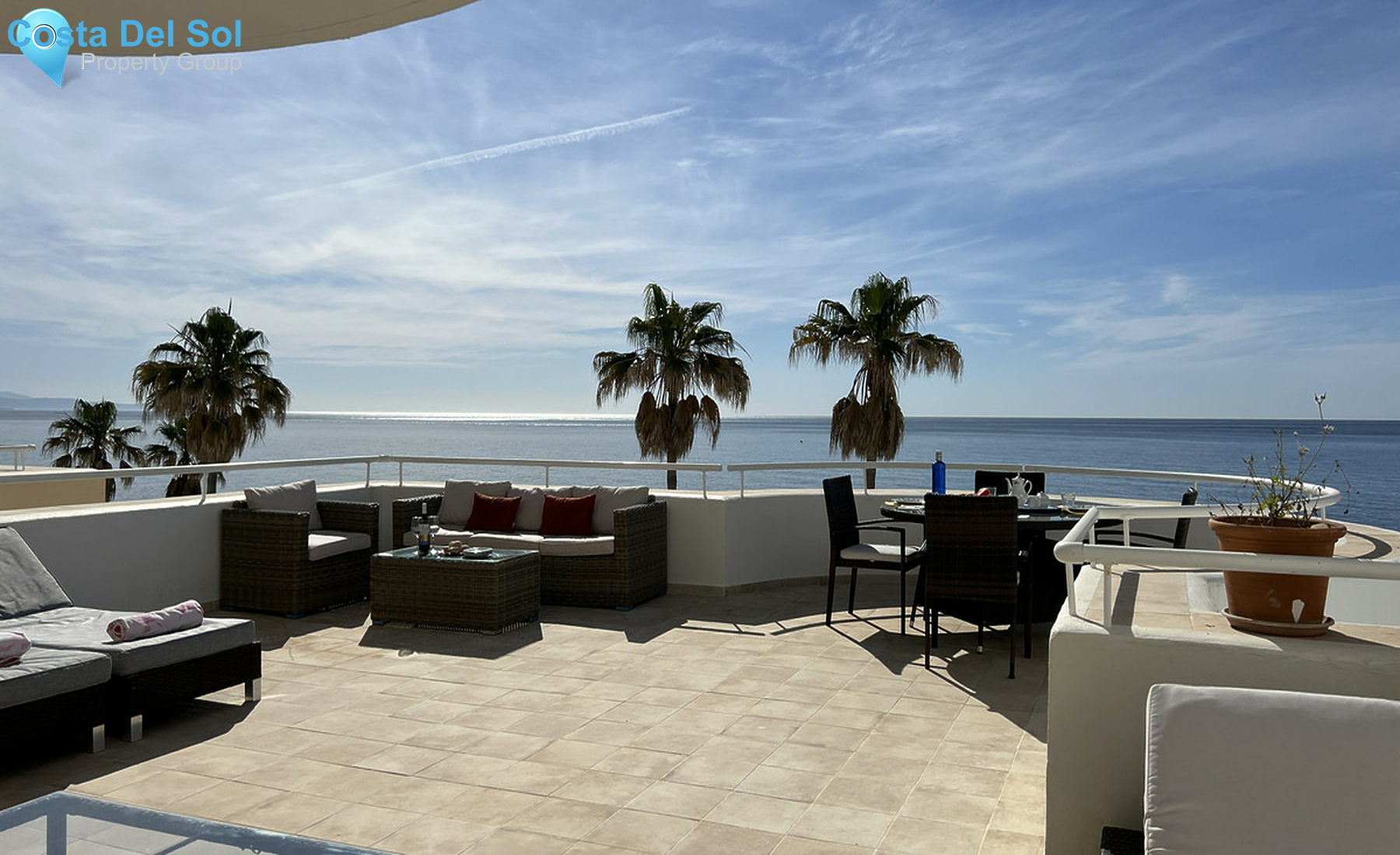 Middle Floor Apartment in Estepona
