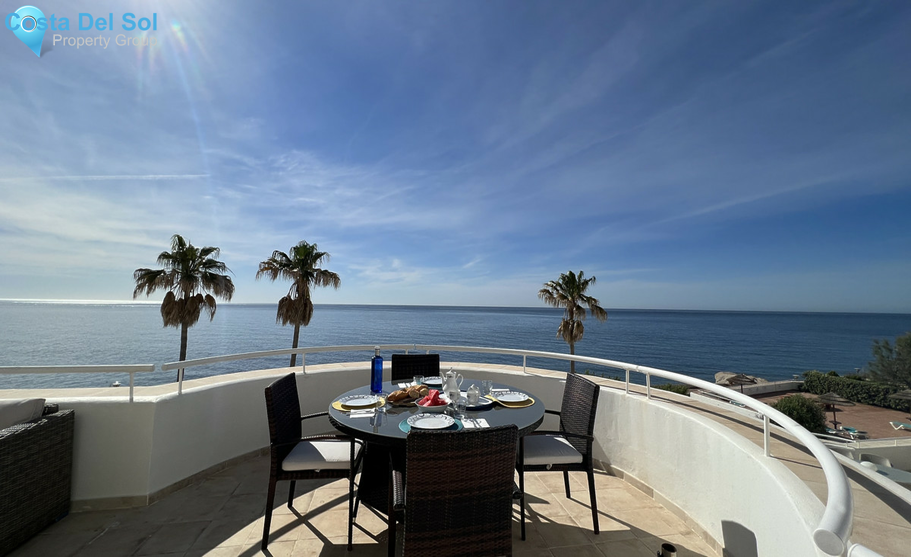 Middle Floor Apartment in Estepona-1476743