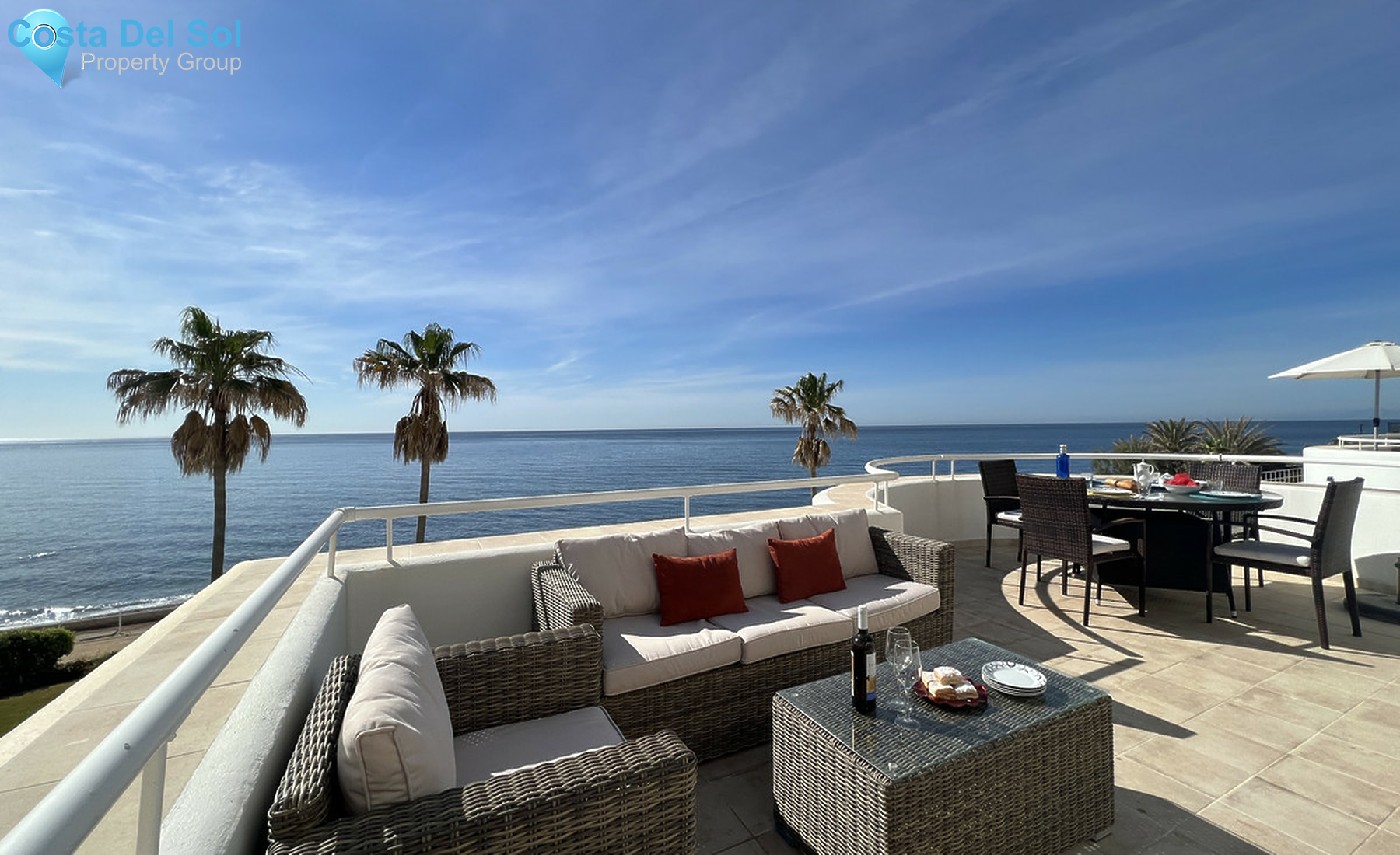Middle Floor Apartment in Estepona-1476748