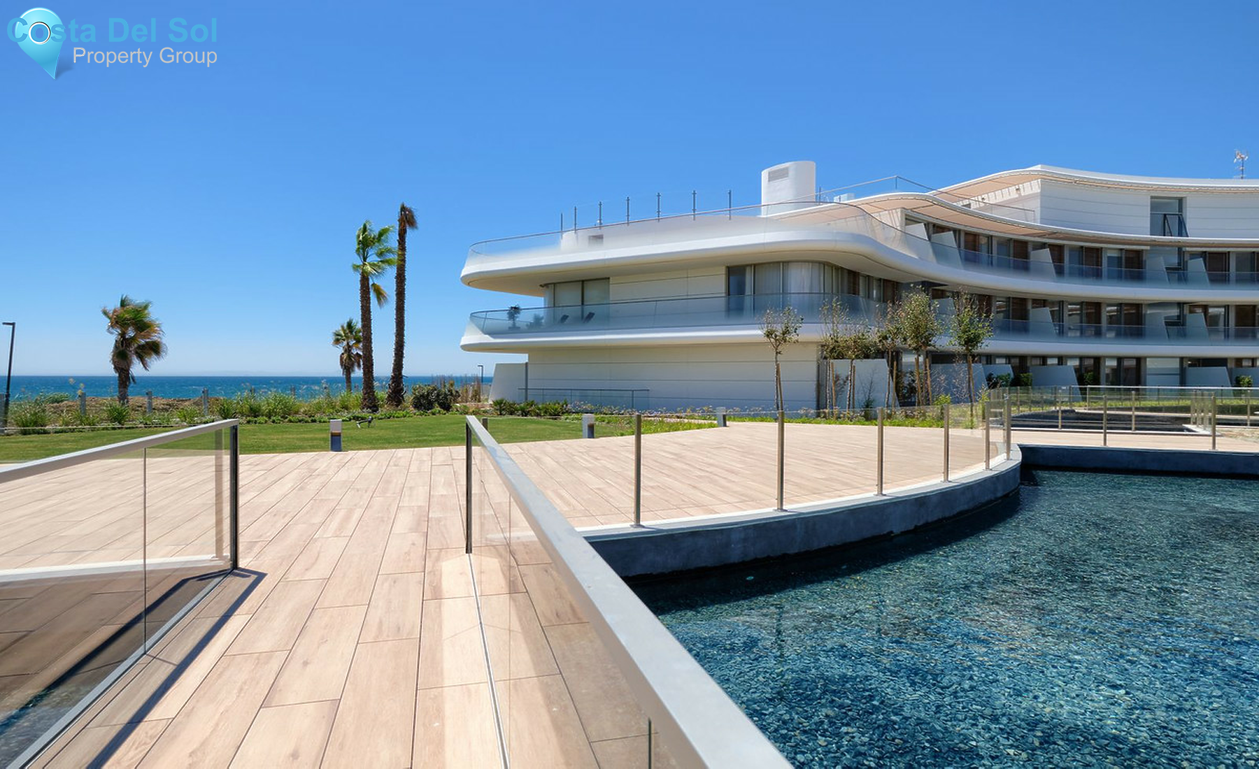 Middle Floor Apartment in Estepona-1478173