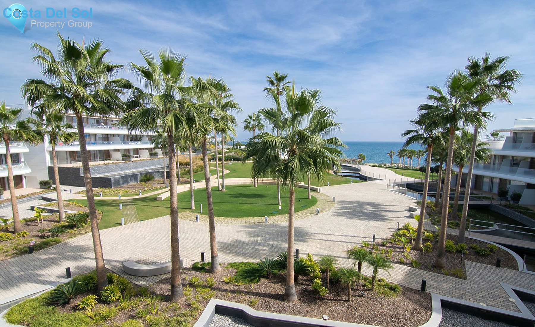 Middle Floor Apartment in Estepona-1478162