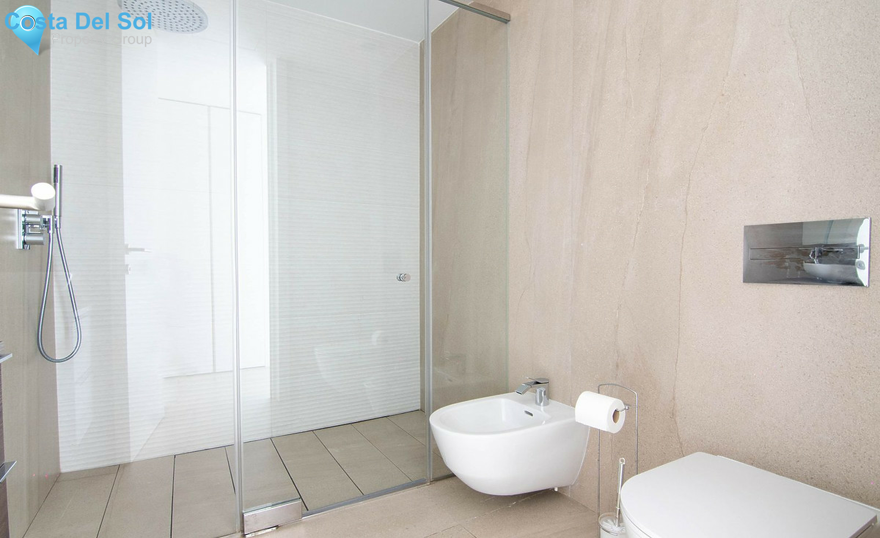 Middle Floor Apartment in Estepona-1478166