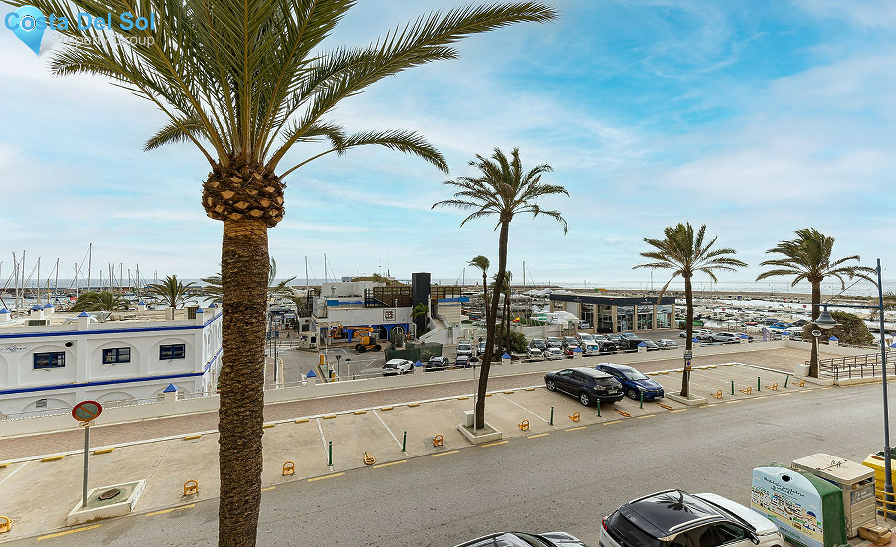 Middle Floor Apartment in Estepona