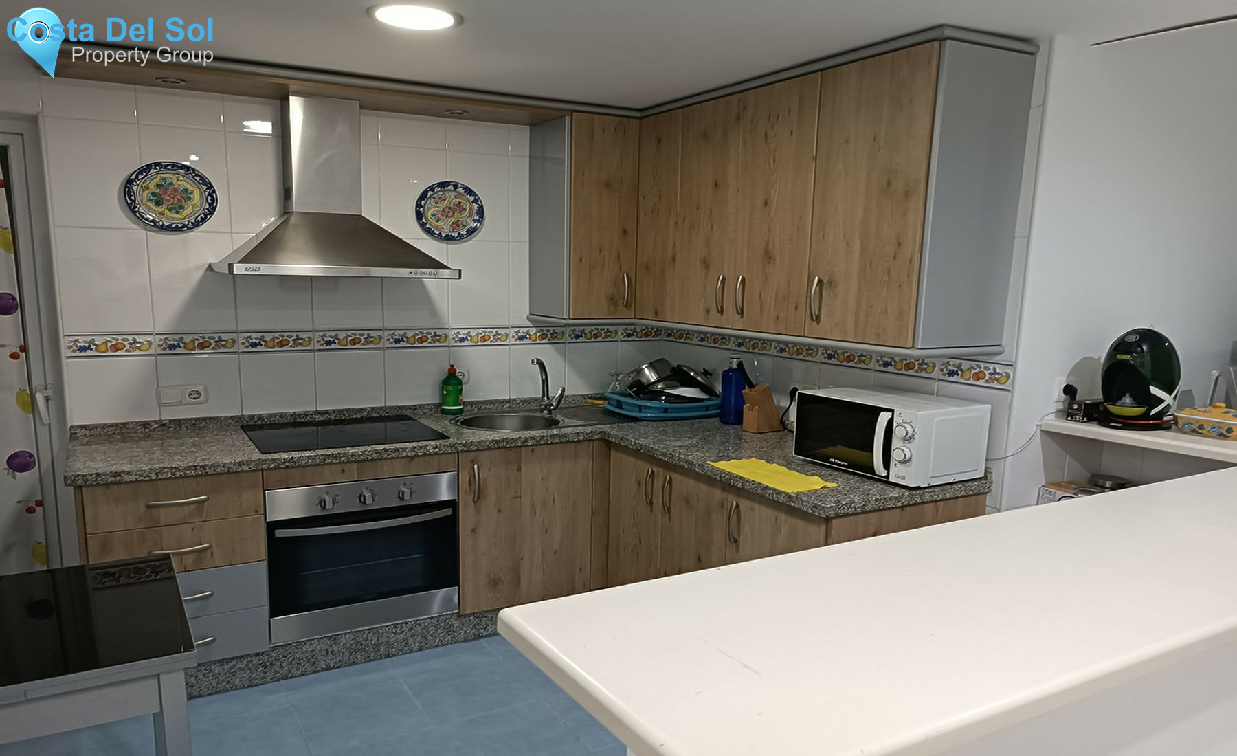 Middle Floor Apartment in Estepona-1500264