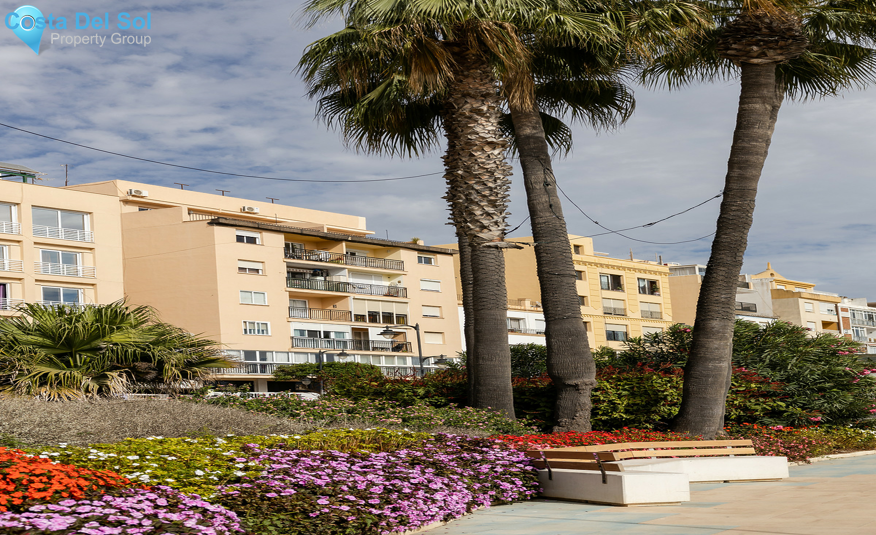 Middle Floor Apartment in Estepona-1503778