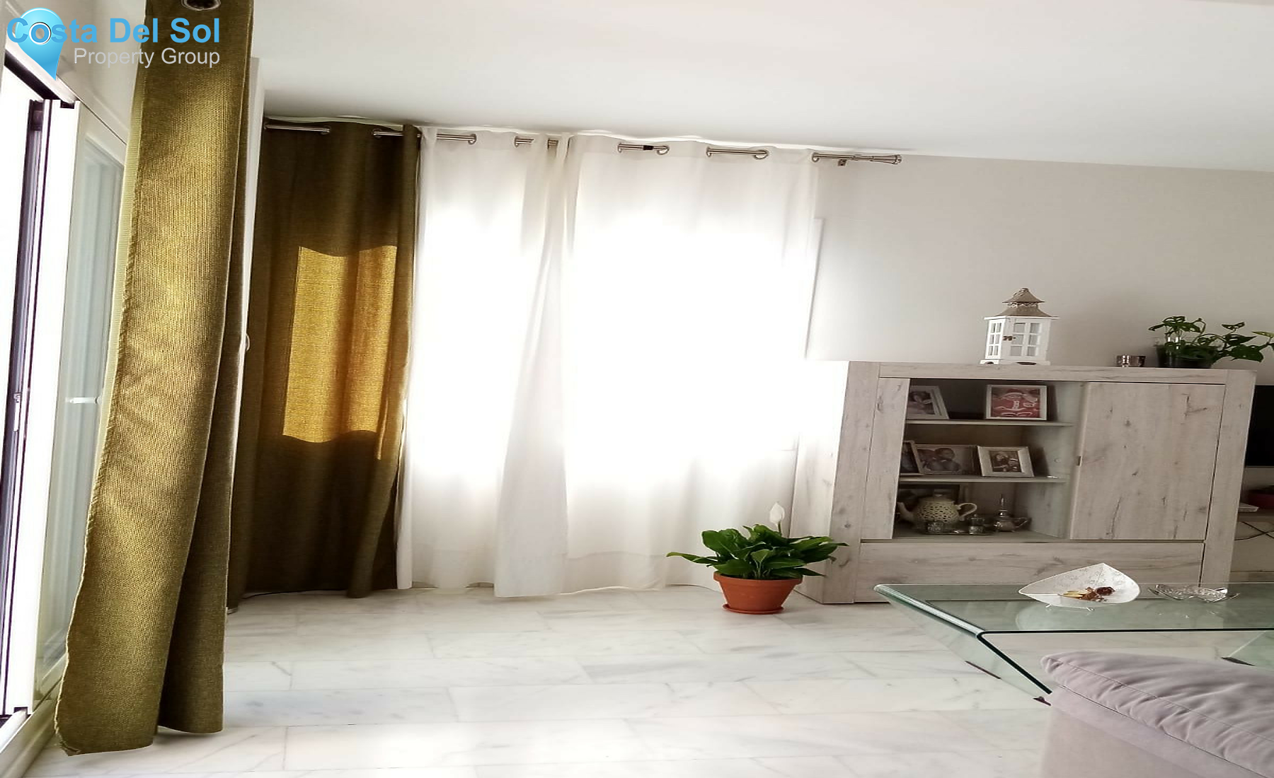 Middle Floor Apartment in Estepona-1507180