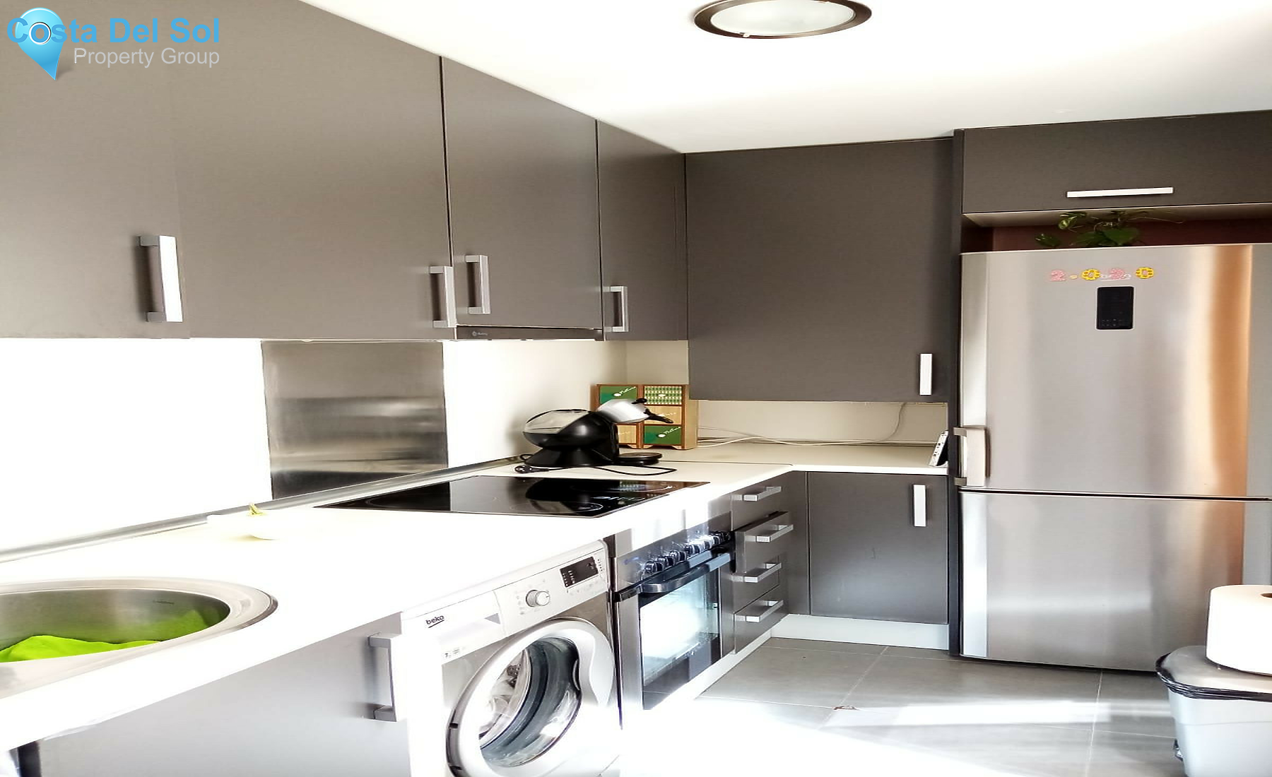 Middle Floor Apartment in Estepona-1507185