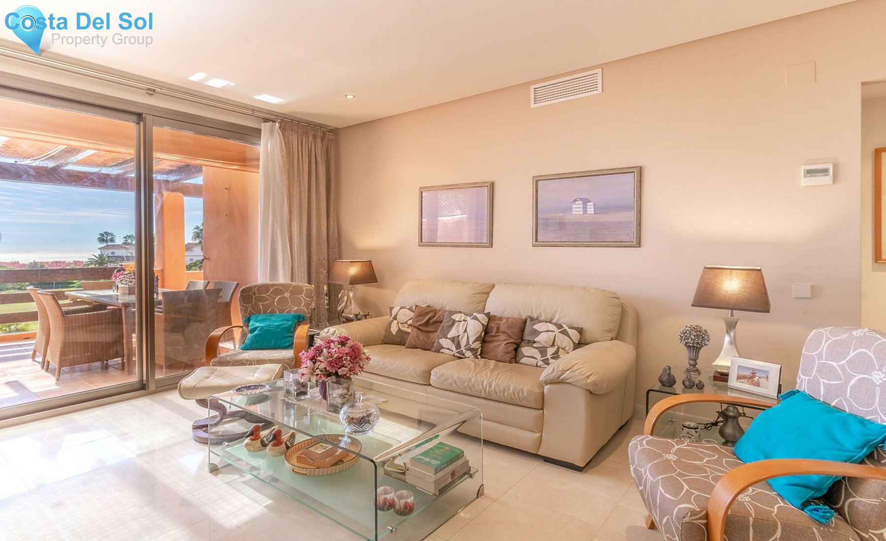 Middle Floor Apartment in Estepona-1523108