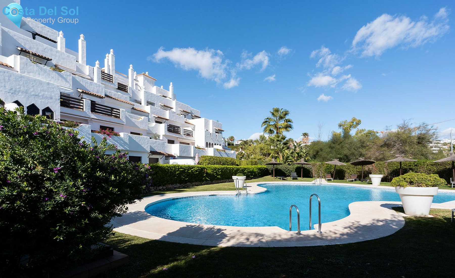 Middle Floor Apartment in Estepona-1523914