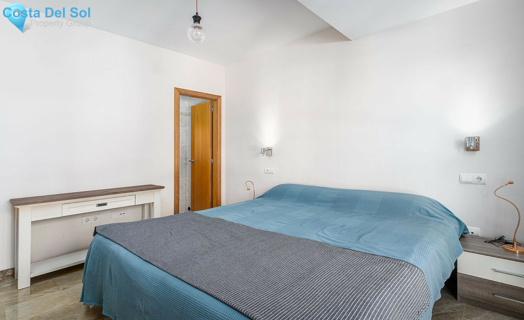 Middle Floor Apartment in Estepona-1523930