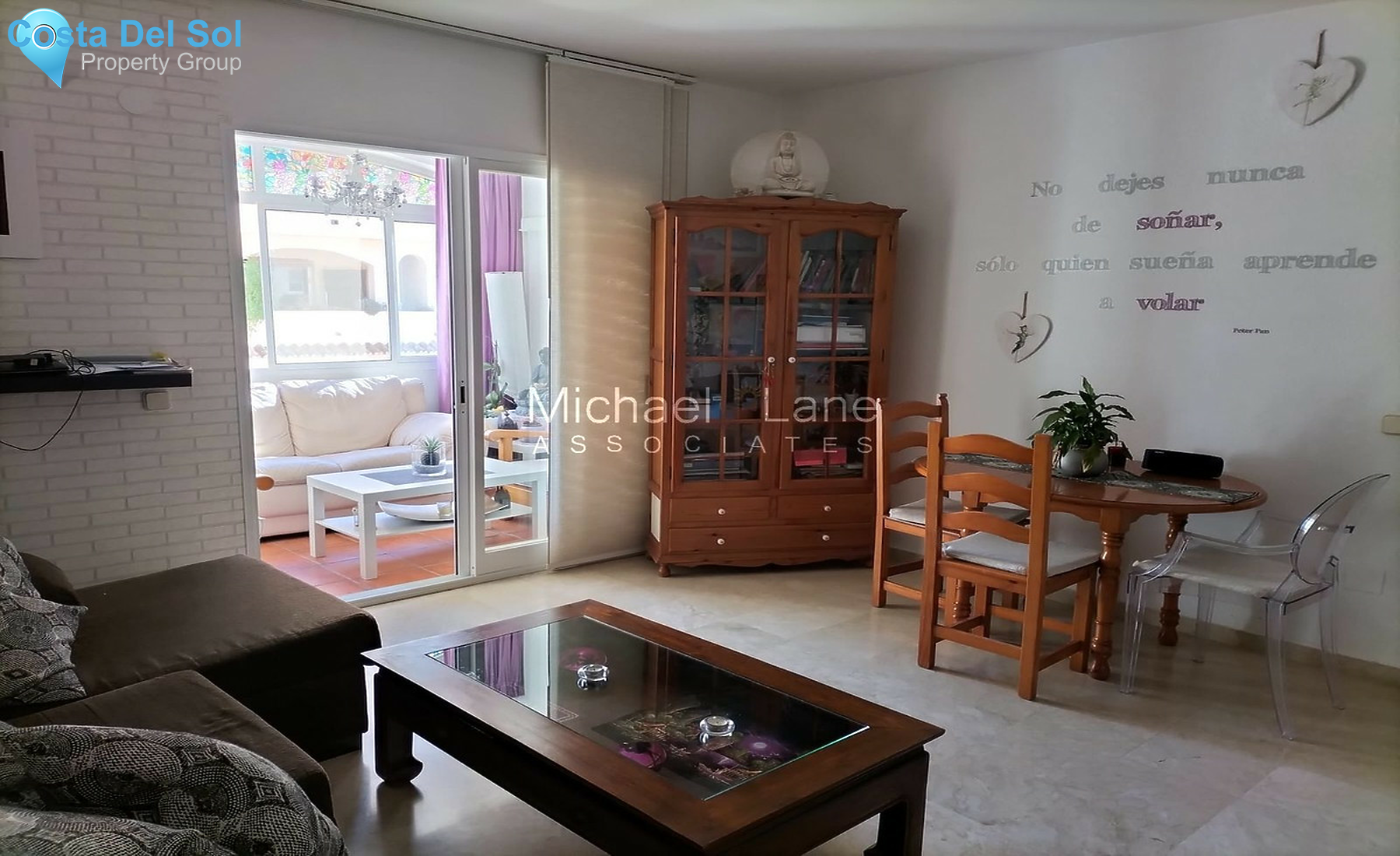 Middle Floor Apartment in Estepona-1541883
