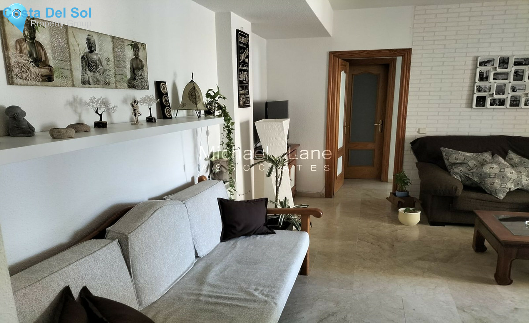 Middle Floor Apartment in Estepona-1541885