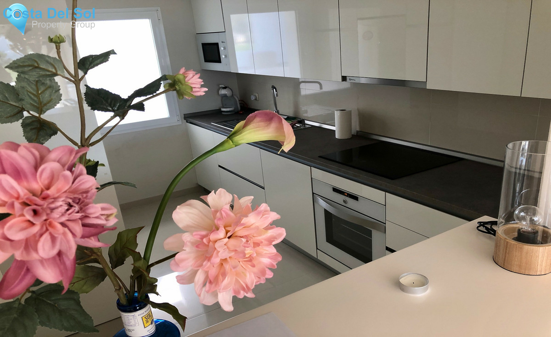 Middle Floor Apartment in Estepona-1553021
