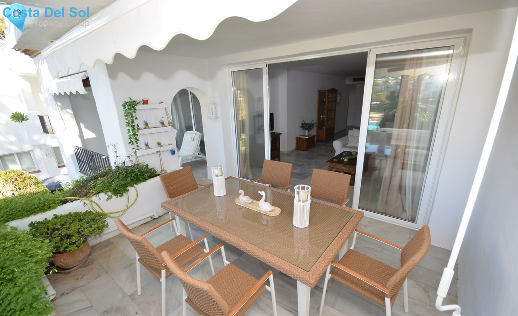Middle Floor Apartment in Estepona-1556486