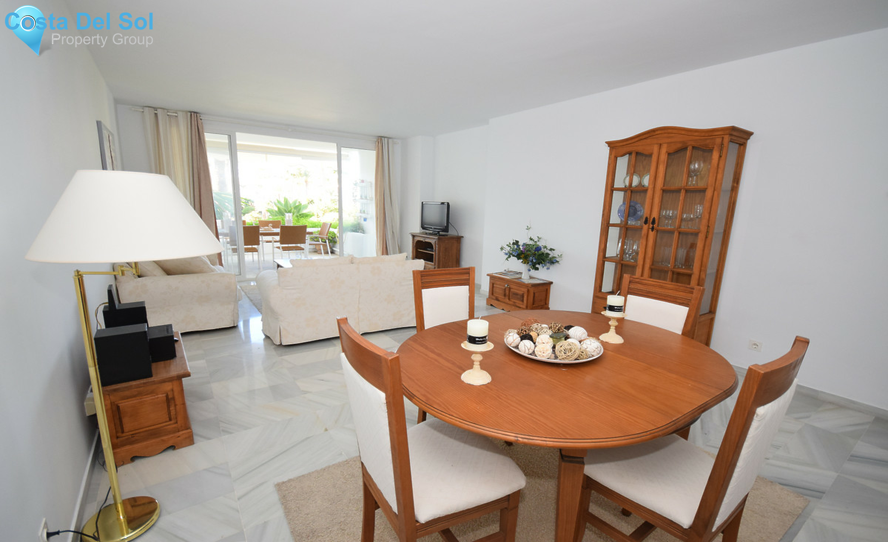 Middle Floor Apartment in Estepona-1556488