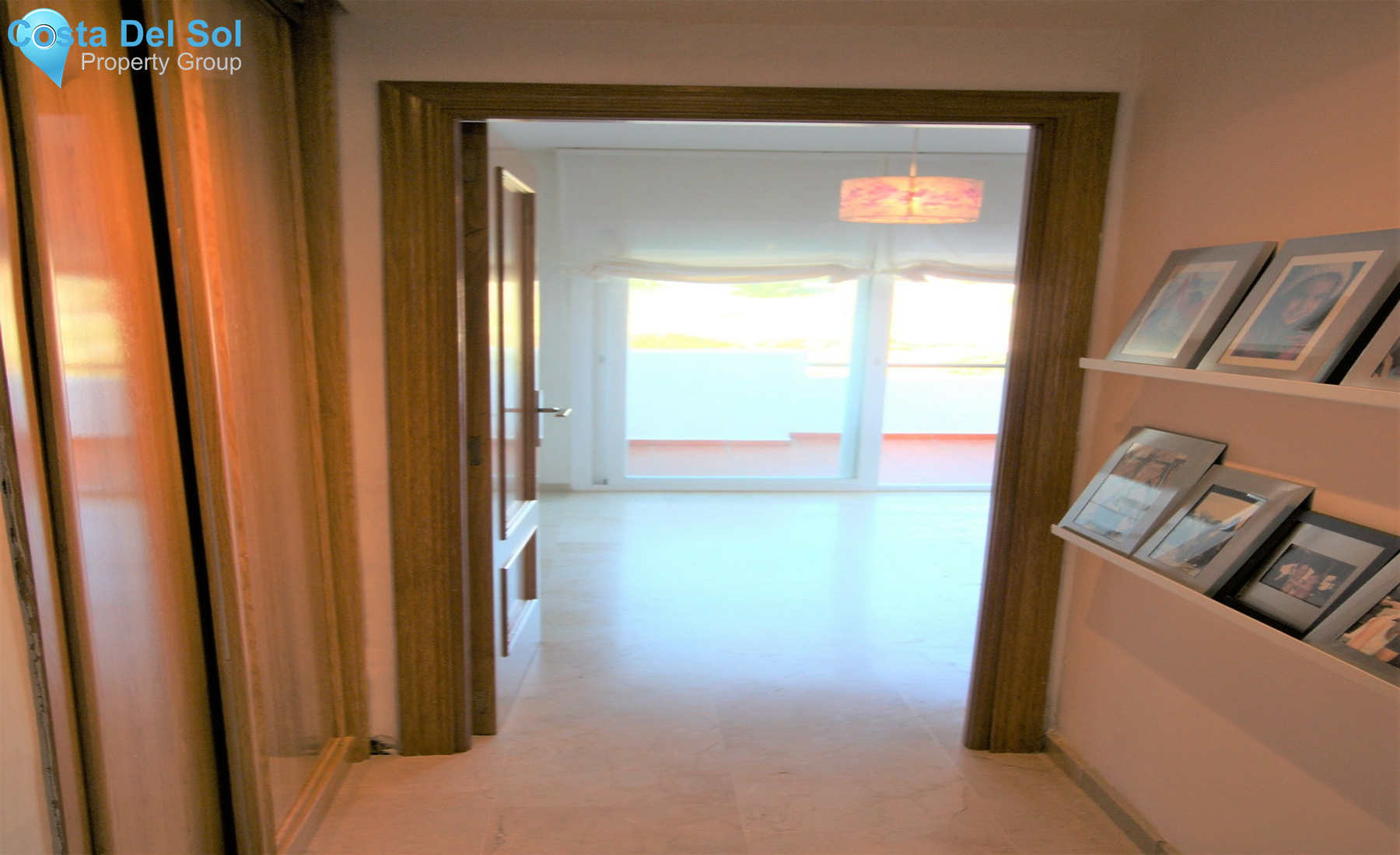 Middle Floor Apartment in Estepona-1557182