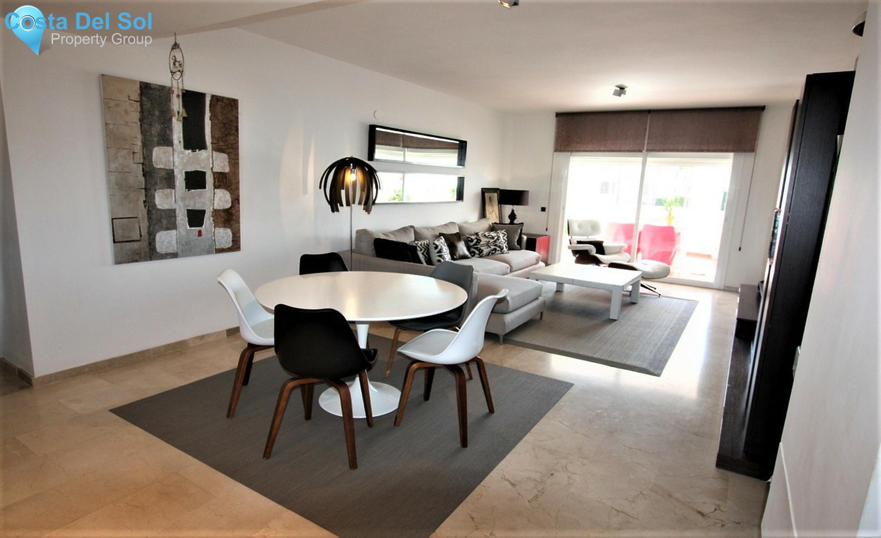 Middle Floor Apartment in Estepona-1557168