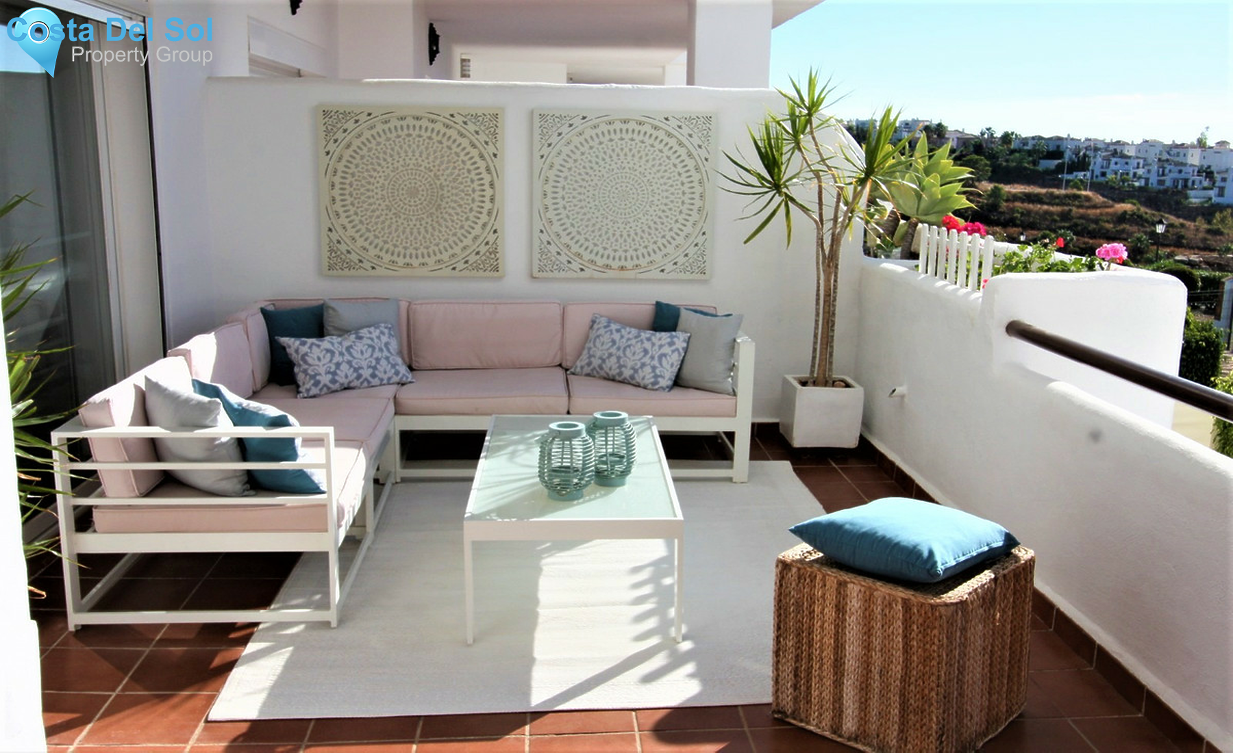 Middle Floor Apartment in Estepona-1557169