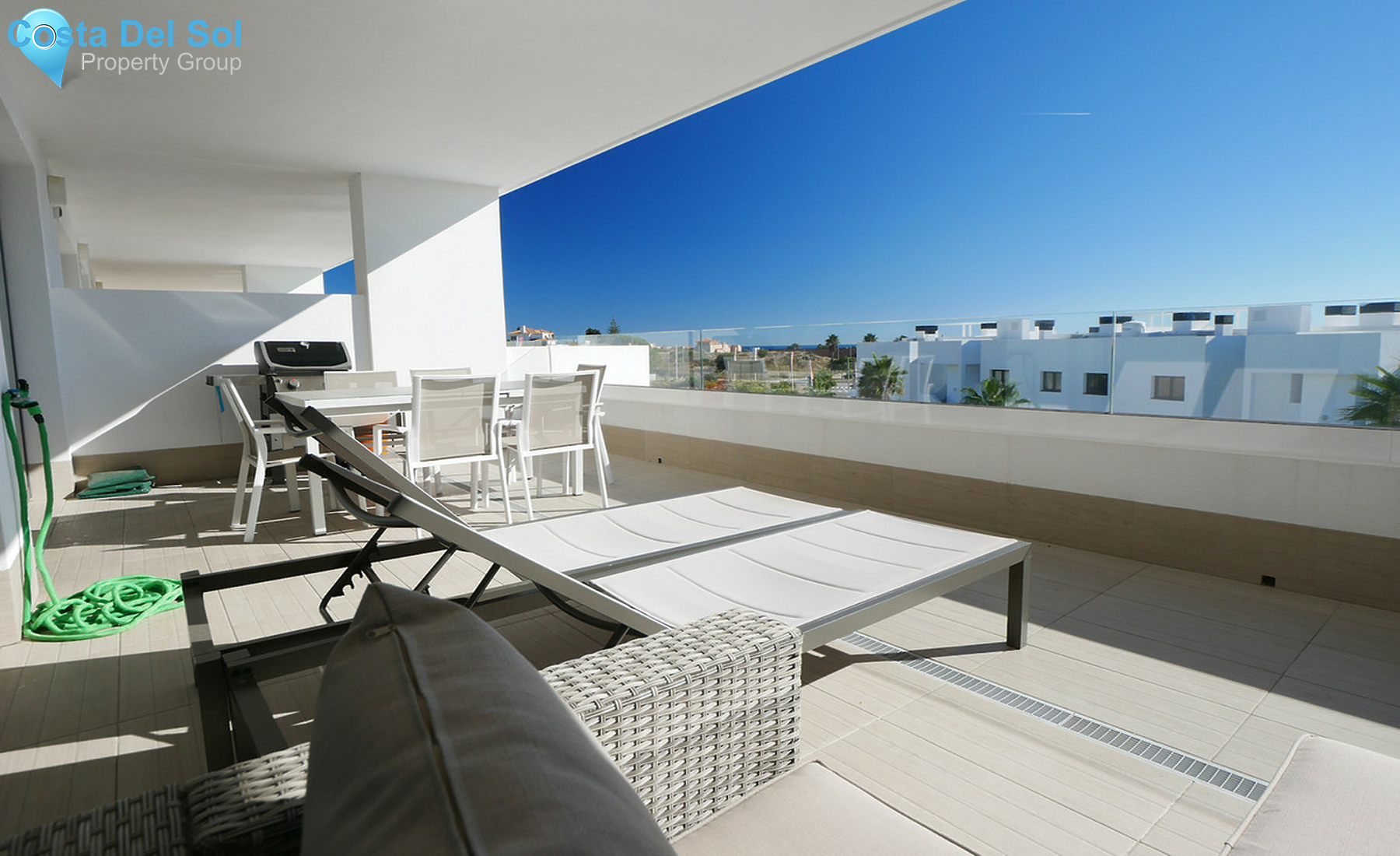 Middle Floor Apartment in Estepona-710904