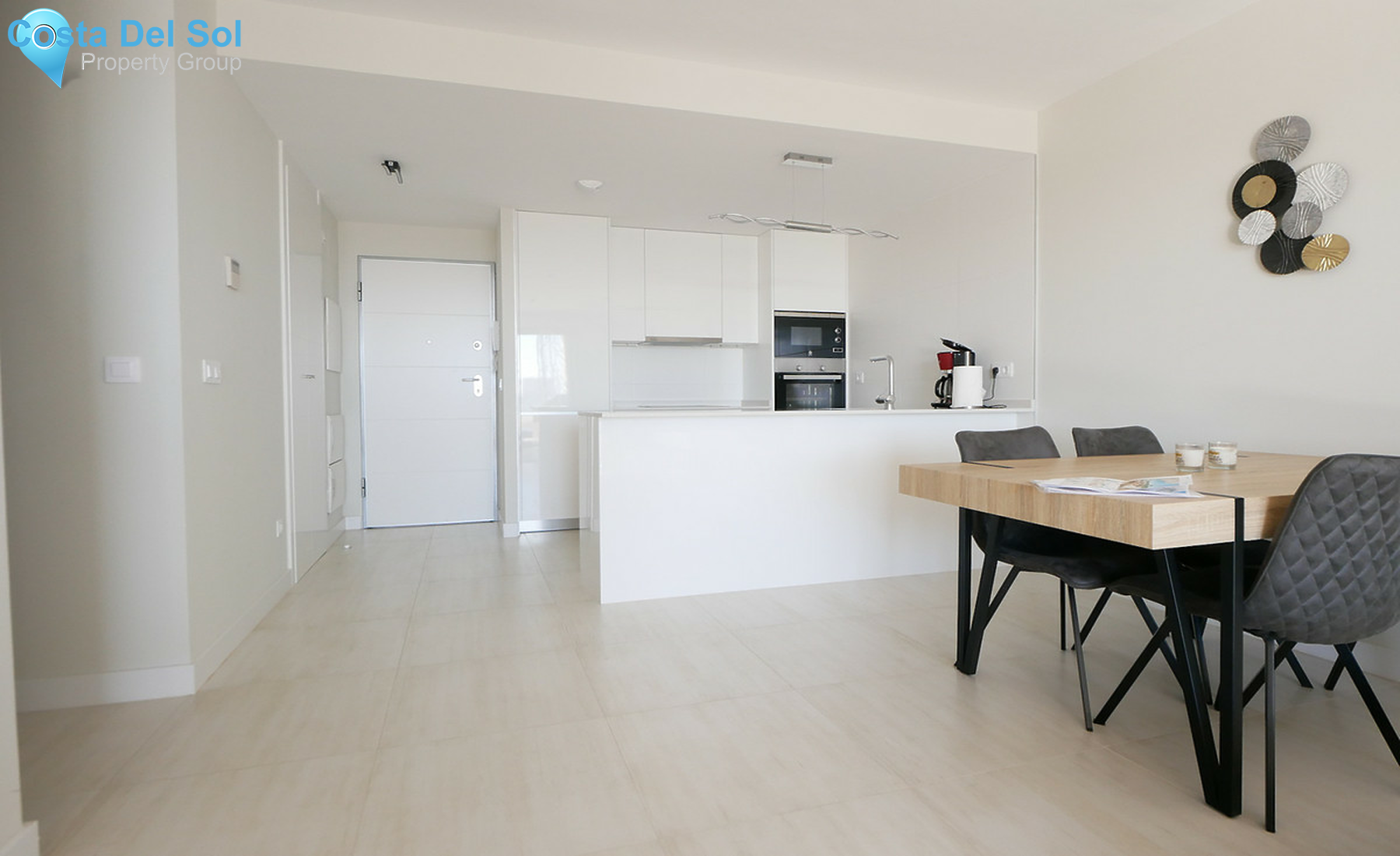 Middle Floor Apartment in Estepona-710893
