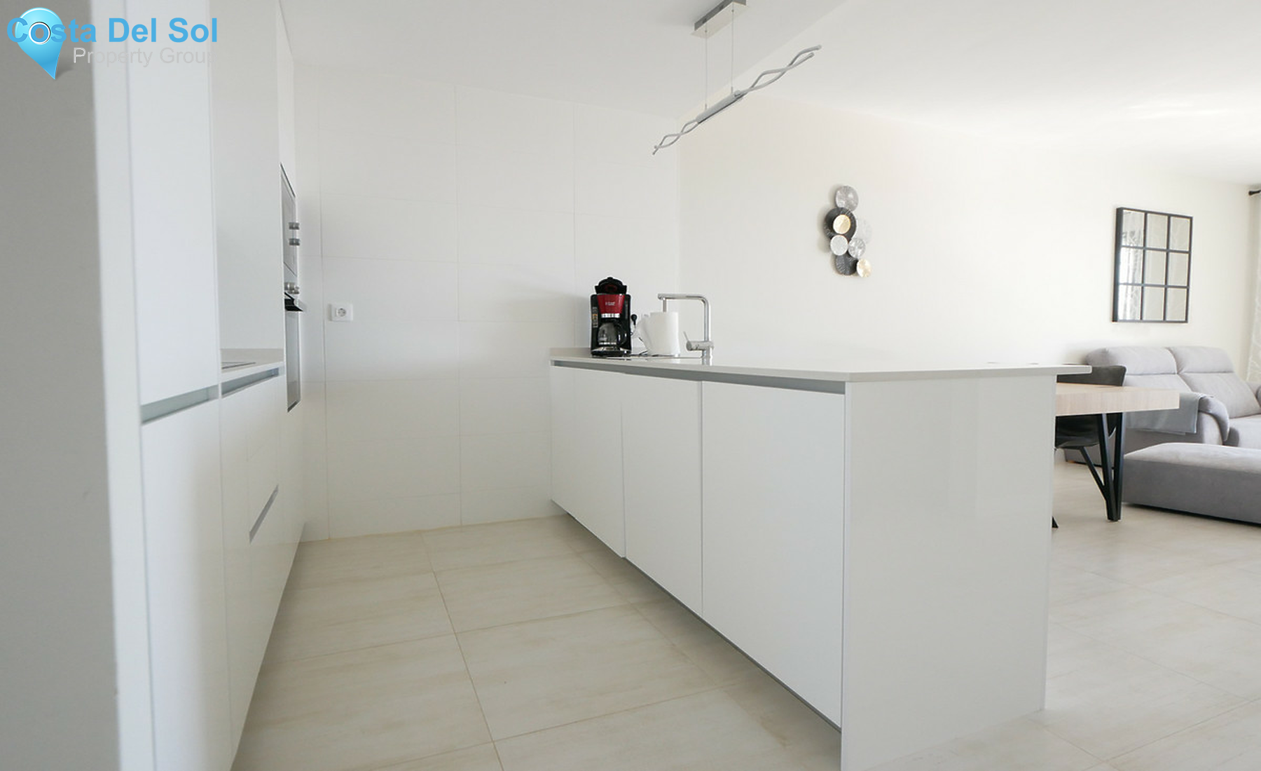 Middle Floor Apartment in Estepona-710894