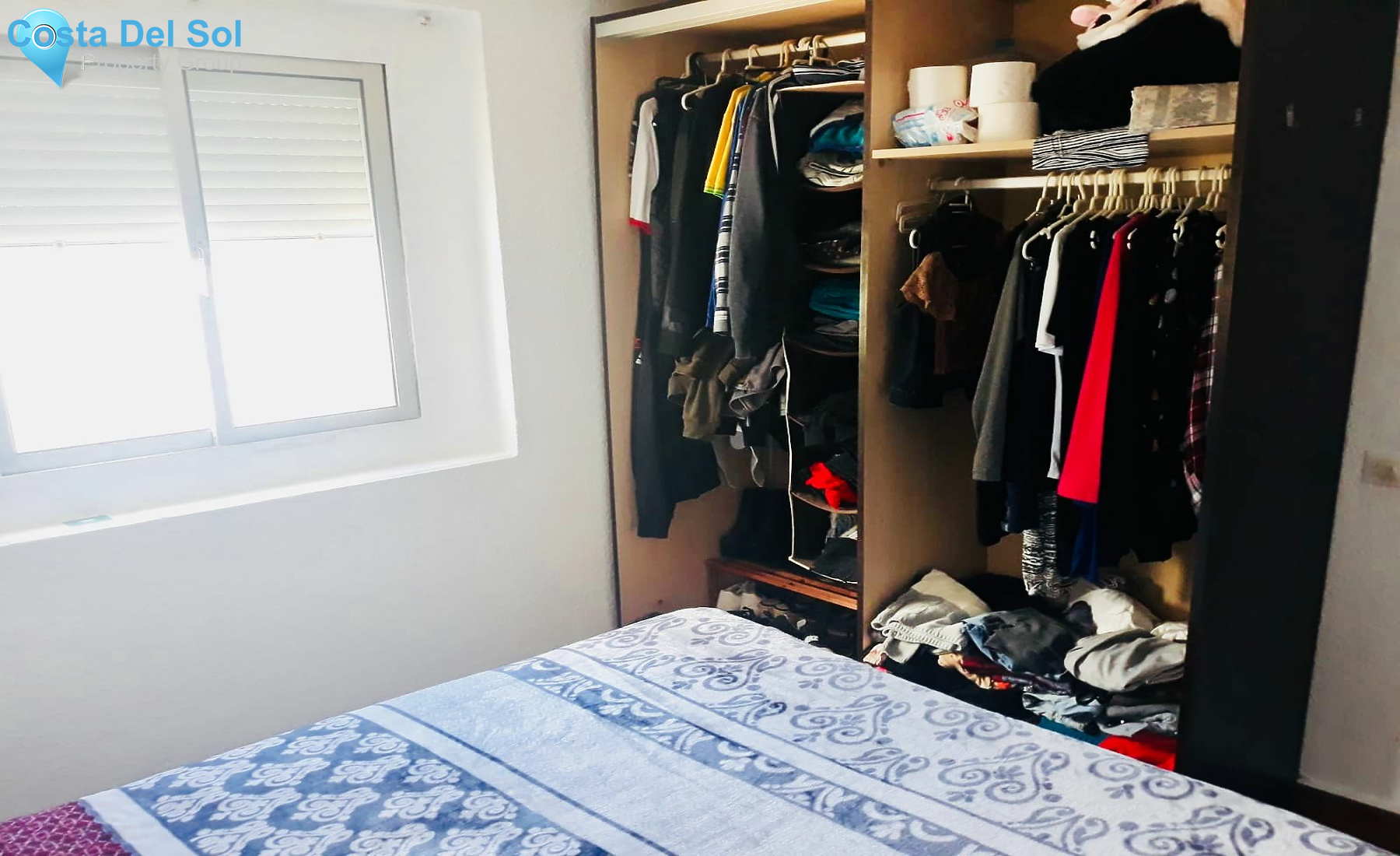 Middle Floor Apartment in Estepona-1137293