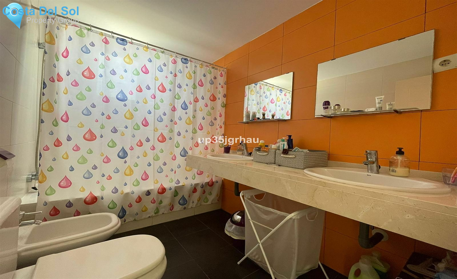 Middle Floor Apartment in Estepona-1158578